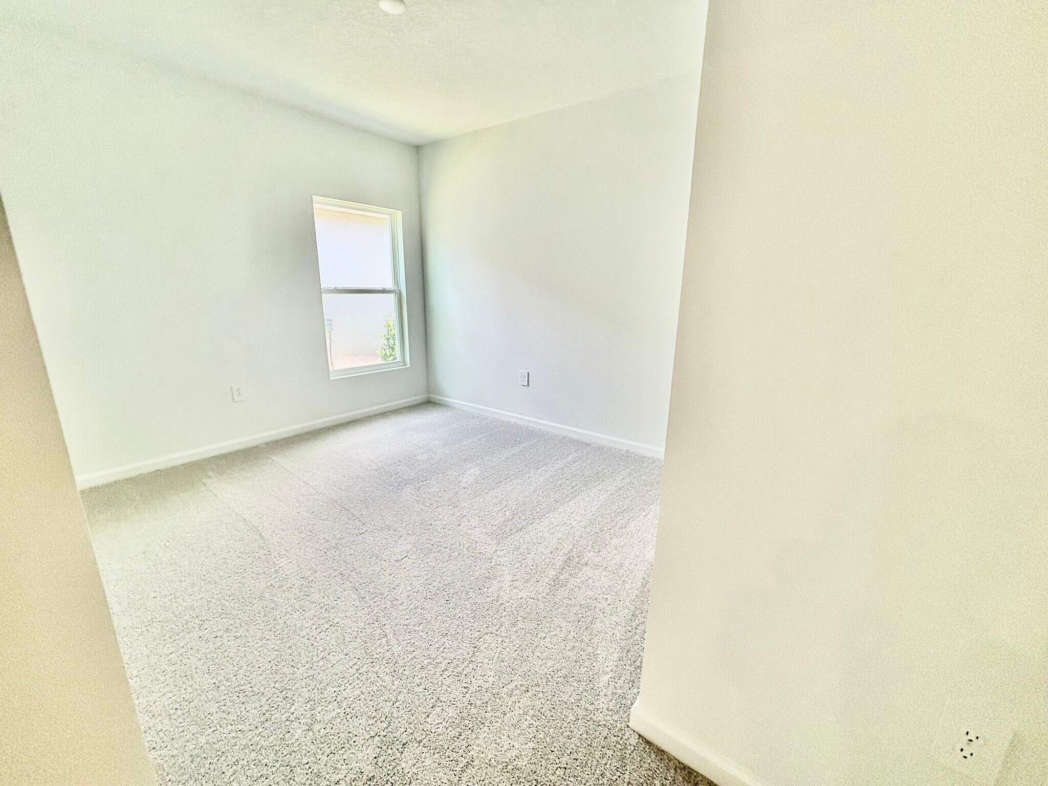 Building Photo - 4741 Golden Knight Blvd