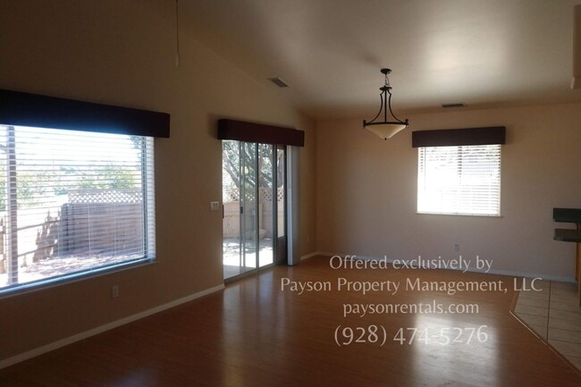 Building Photo - Beautiful Stone Creek Home w/ Park-like Backyard