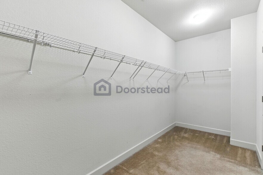 Building Photo - 4677 Lue Ln