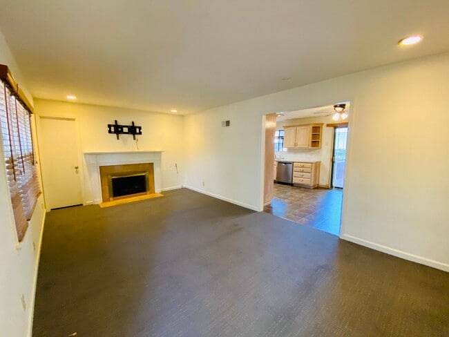 Building Photo - {5639} Spacious Ranch + Two Separate Living Quarters + Fenced Yard!