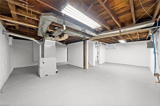 Building Photo - 3613 Cummings Rd