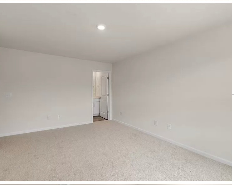 Building Photo - 84 March Crk Dr