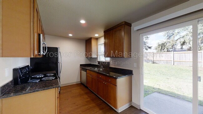 Building Photo - 17404 8th Ave Ct E