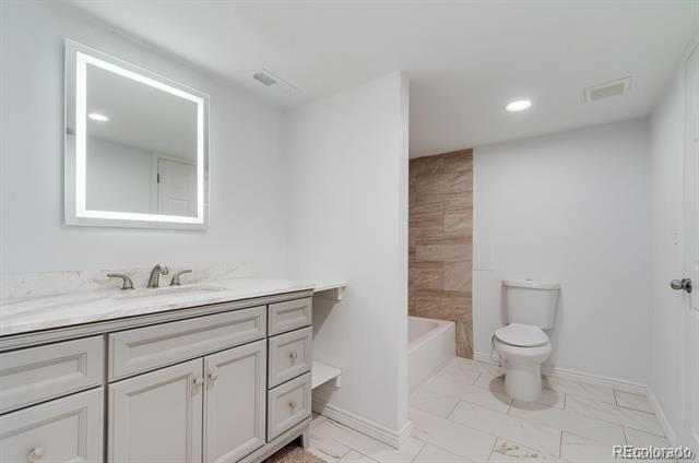 Building Photo - 11720 Swadley Dr