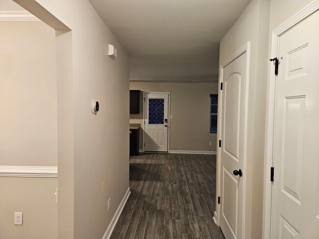 Building Photo - Charming 3-bedroom, 2-bathroom unfurnished home - No HOA - Sneads Ferry