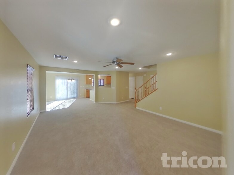 Building Photo - 10743 Iona Island Ave