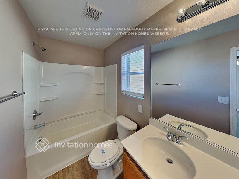 Building Photo - 12045 Spice Tree St