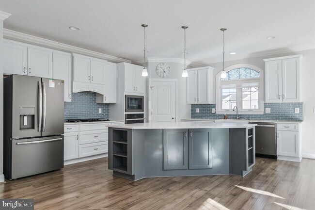 Building Photo - 11492 Wisteria Ln