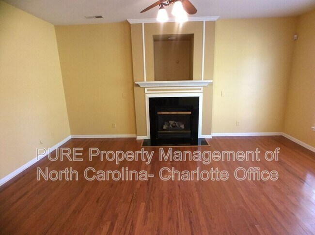 Building Photo - 3904 Luthers Rock Ct