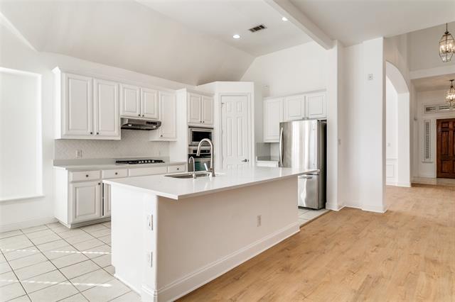 Building Photo - 7315 Native Oak Ln