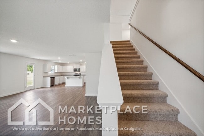 Building Photo - 4033 NE Billie Ln