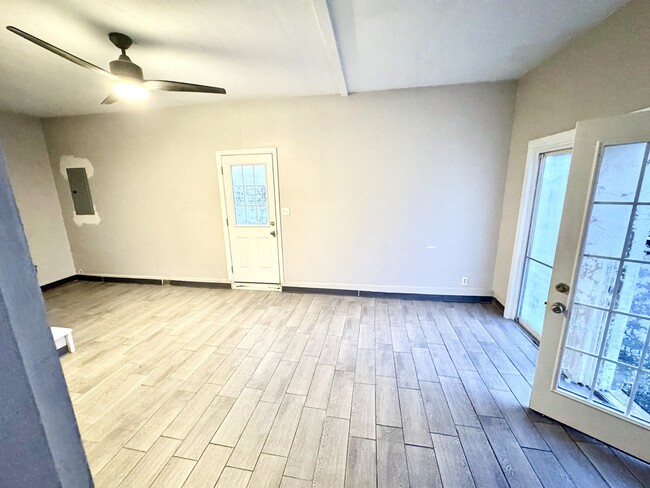 Building Photo - 603 Chestnut Ridge Dr