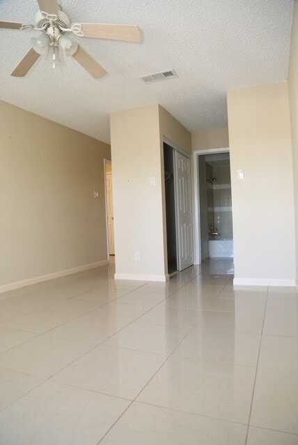 Building Photo - 200 Pecan Dr