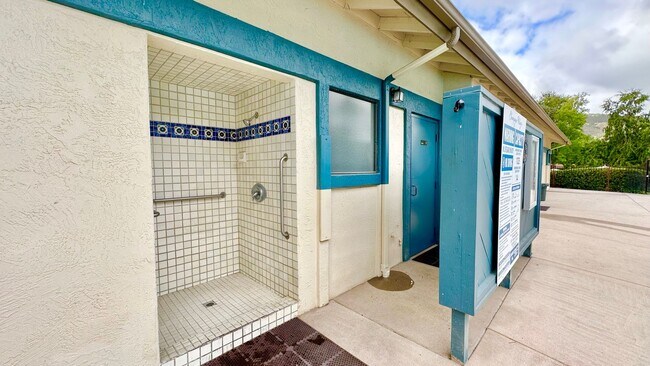 Building Photo - Light, Bright, and Freshly Updated Home in the Gated & Desirable Champagne Village 55+ Community!