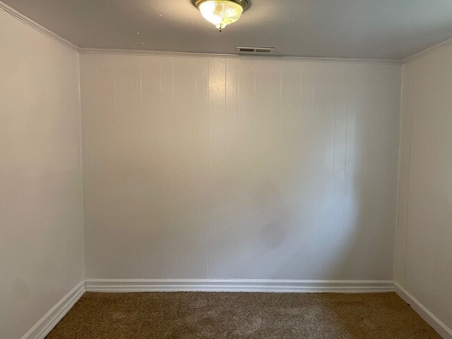 Building Photo - 2 bdrm singlewide with additions