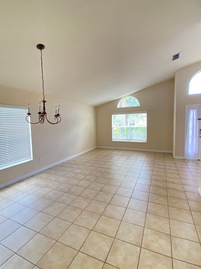 Building Photo - 13655 Budworth Cir