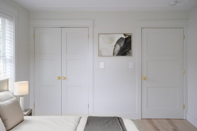 Building Photo - Custom Design Home in Greenville w/ Lawn C...