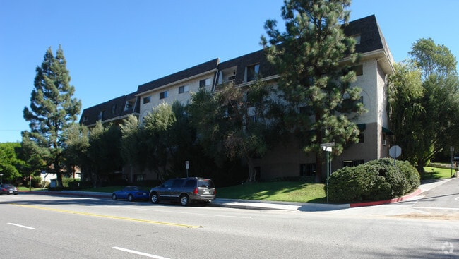 Building Photo - Verdugo Vista Apartments