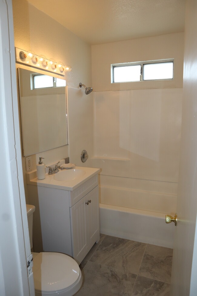 Building Photo - 7013 Coldwater Canyon Ave