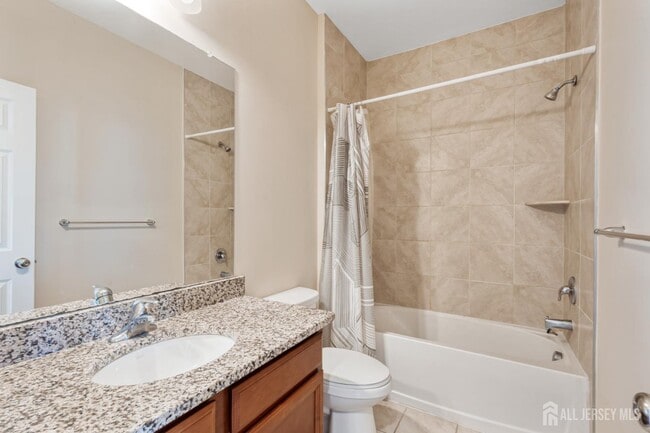 Building Photo - 57 Cannon St