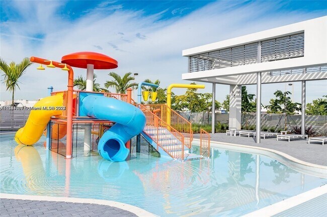 Building Photo - 6416 NW 105th Pl