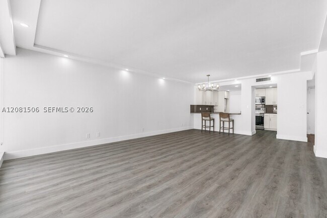 Building Photo - 3430 Galt Ocean Dr