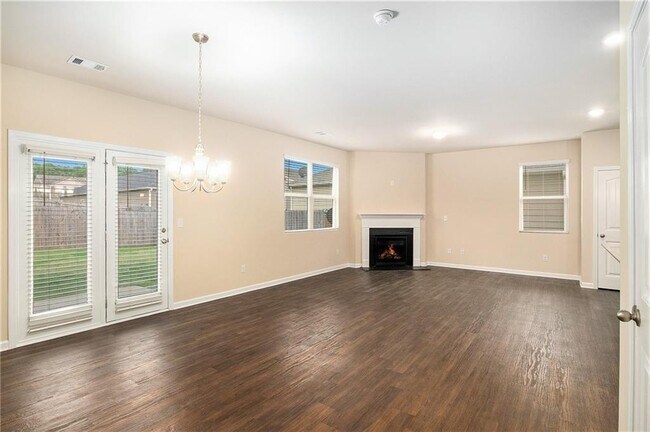 Building Photo - 41 Ivey Hollow Cir