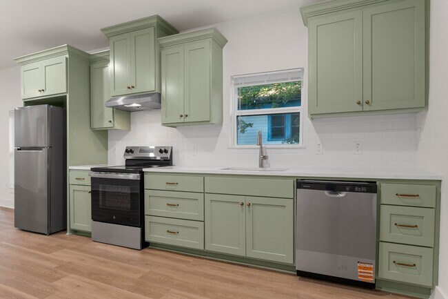 Building Photo - 2406 Gorman Ave