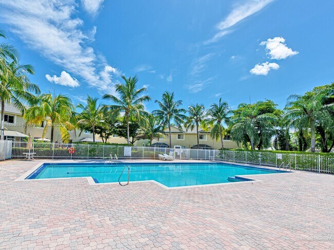 Building Photo - 2094 Hacienda Terrace