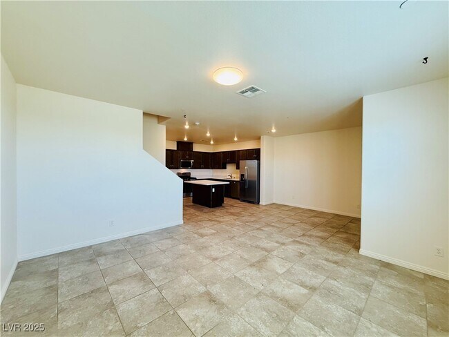 Building Photo - 460 Ylang Pl