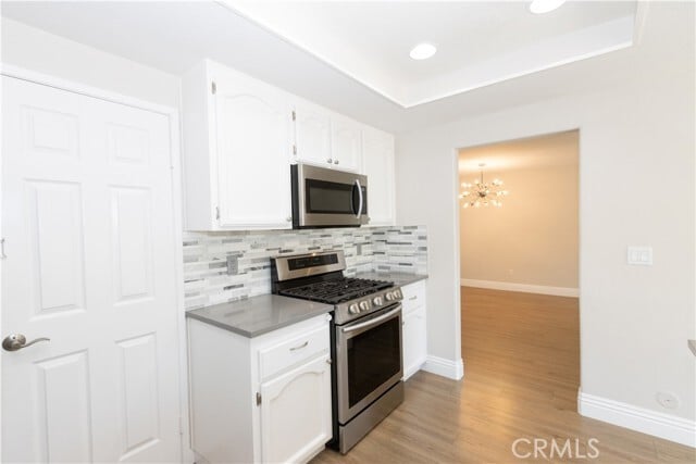 Building Photo - 21166 Vista Del Sol