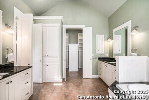 Building Photo - 49 Blue Diamond