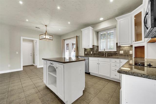 Building Photo - 2117 Argyle Dr