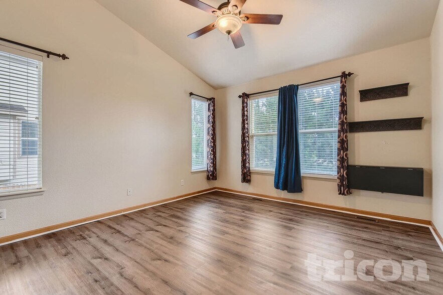 Building Photo - 4981 Mt Cameron Dr