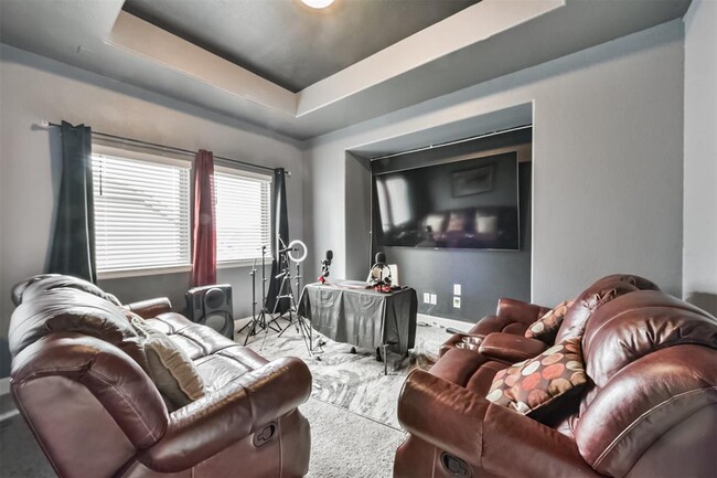 Building Photo - 27208 Starry Oaks Dr