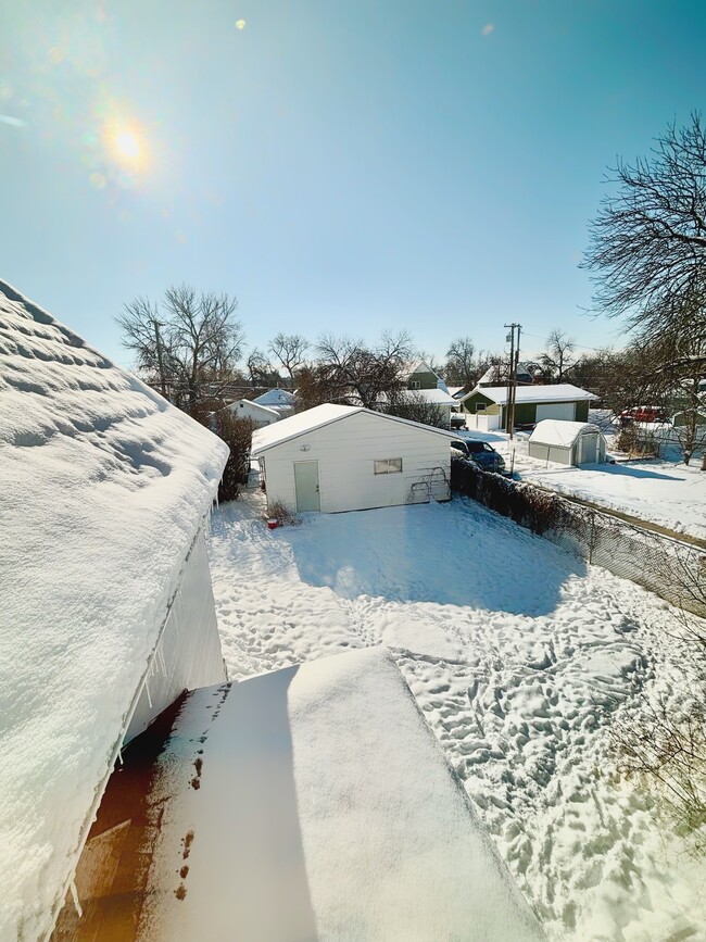 Building Photo - Duplex