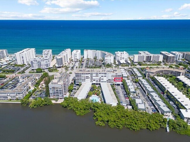 Building Photo - 3589 S Ocean Blvd