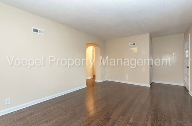 Building Photo - Coming Soon: Spacious 3-Bedroom with Deck,...