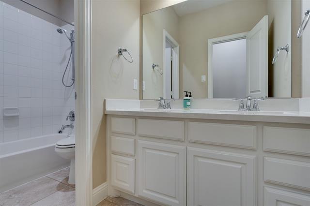 Building Photo - 9916 Echo Summit Dr