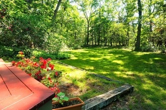 Building Photo - 18 Pequot Rd