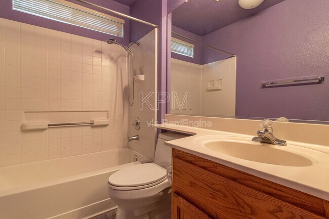 Building Photo - 1106 Klemeyer Cir