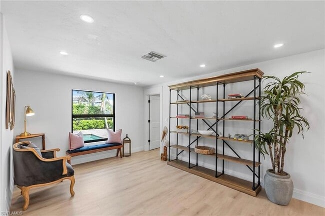 Building Photo - 4222 Crayton Rd