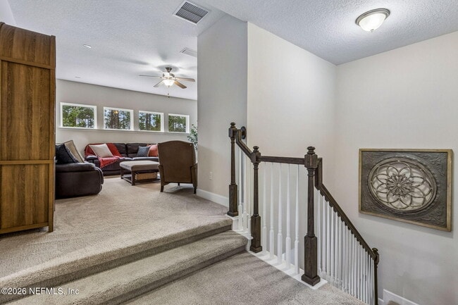 Building Photo - 209 Manor Ln