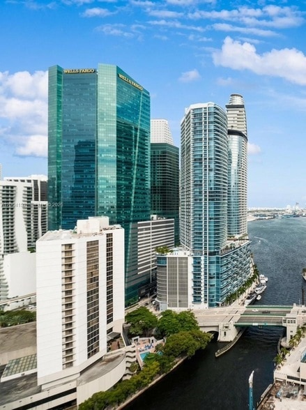 Building Photo - 31 SE 5th St