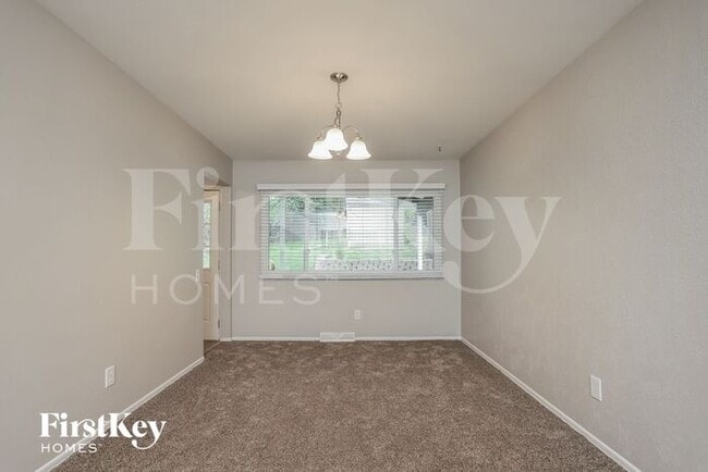 Building Photo - 11266 Briarstone Dr