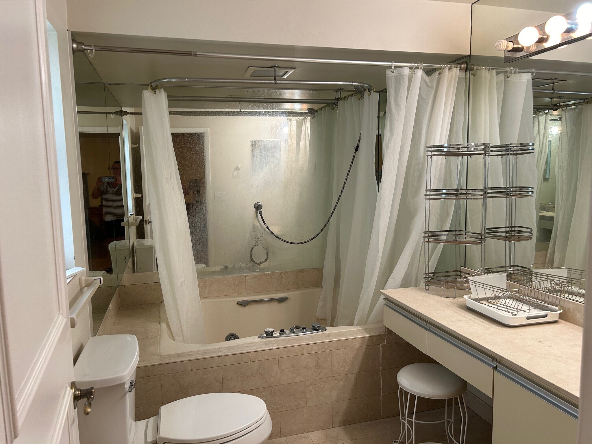 master bathroom with tub/shower - 630 NW 7th Ave