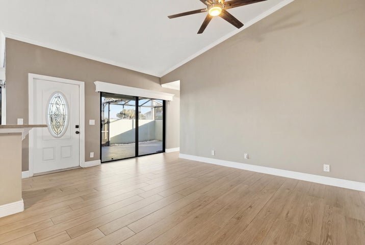 Building Photo - 5694 Northpointe Ln