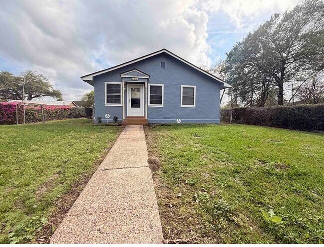 Building Photo - 301 Morrell Blvd