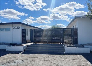 Building Photo - 2030 Sunrise Ave