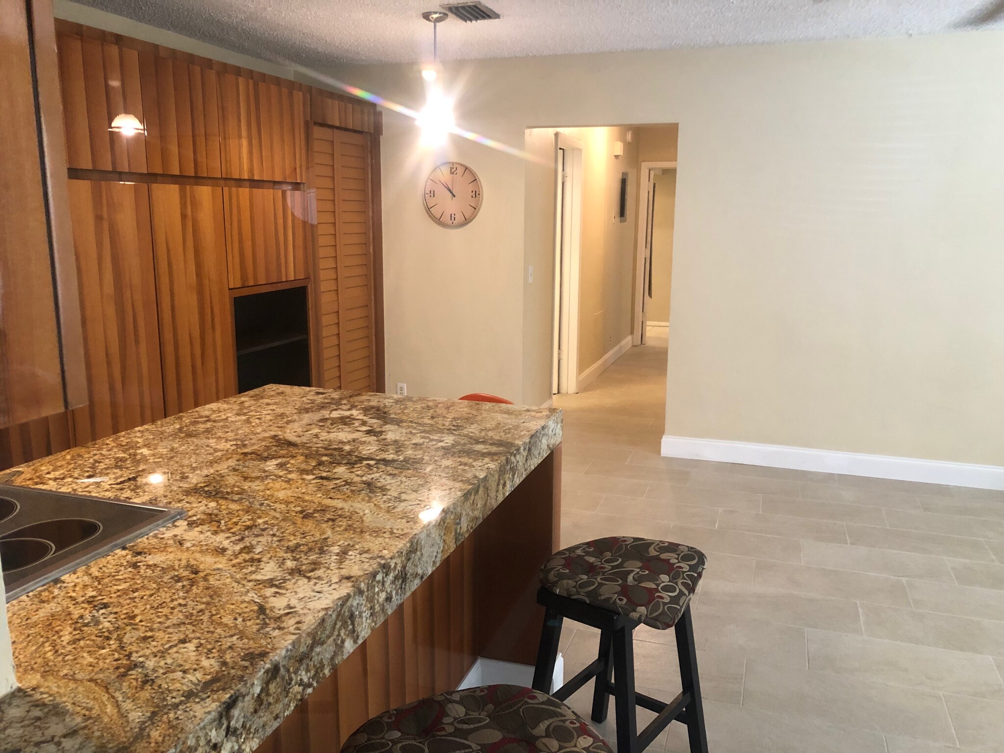 Building Photo - 3013 Albatross Rd